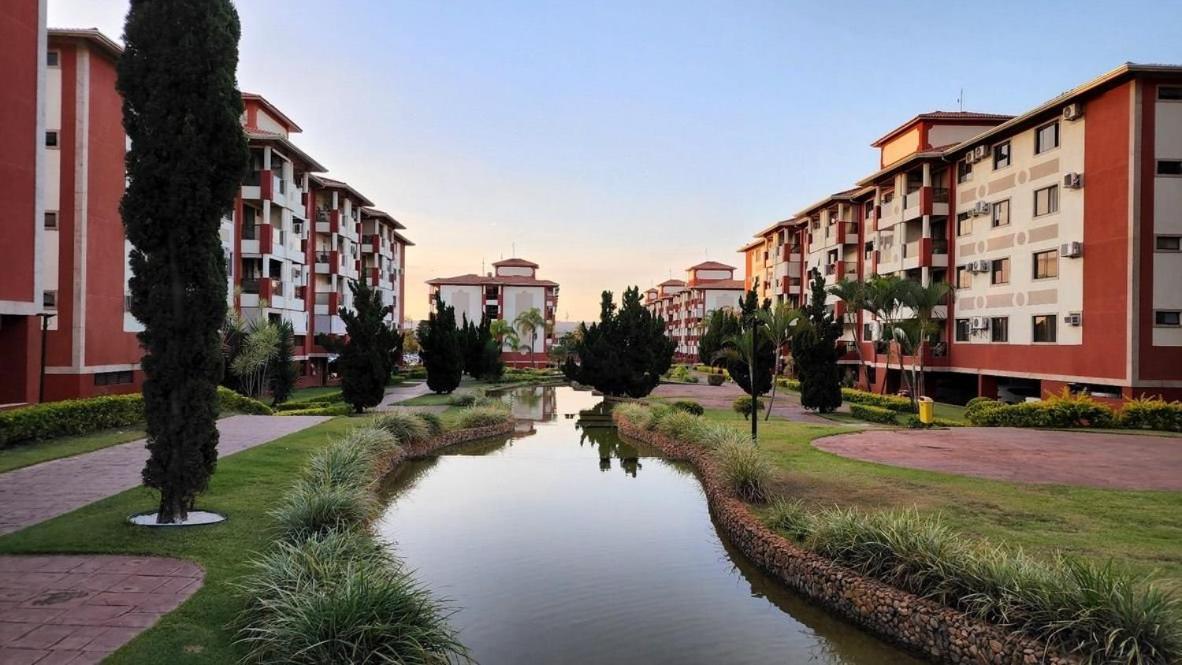 Luxuoso Flat Lake Side Com Vista Para O Lago Brasília Exterior foto